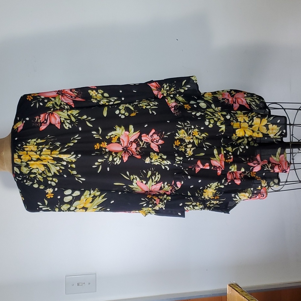 Rachel Zoe Size L Tunic Black Chiffon Floral Swing Cover-up Long Sleeve Spring - Picture 4 of 16